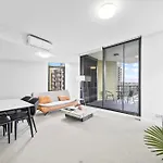 Comfy 2B Apartment In Zetland
