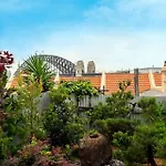 Modern Heritage Home Stunning Bridge Views