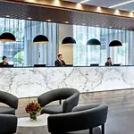 Meriton Suites Chatswood
