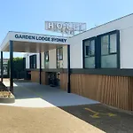 Garden Lodge Sydney Hotel