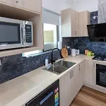 Renovated Vocation Home In Concord