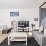 Ultimate Rosebery Convenience - Parking Available