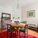 Quaint 3-Bed Heritage Home In The Heart Of Sydney