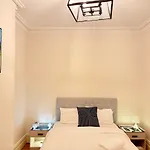 Kent St Townhouse