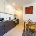 Elegant Apartment, Heart Of Newtown With Secure Parking