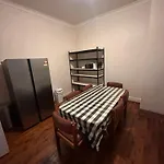 Spacious Queen Room In Earlwood Home - Ew2