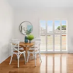 Bright 2-Bed Unit With Parking By The Beach
