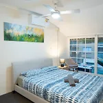 Facilitated 4 Bedroom House & Icc&Darling Harbour-8 Mins Walk