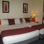 Devere Hotel