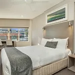 Manly Paradise Motel & Apartments