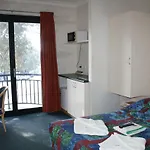 Linwood Lodge Motel