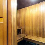 1 Bdrm Surry Hills - Super Central Location -1012 Elz