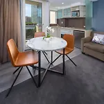 Hyde Park Inn