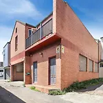 Clover Hostel