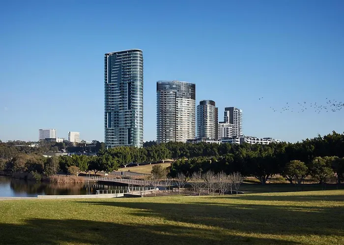 Parkview Modern Apartment W Parking @ Olympic Park