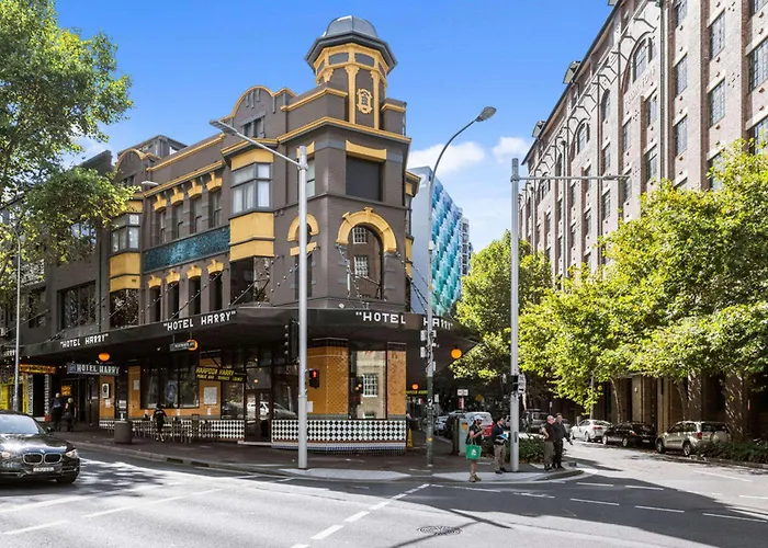 Hotel Harry, Ascend Hotel Collection