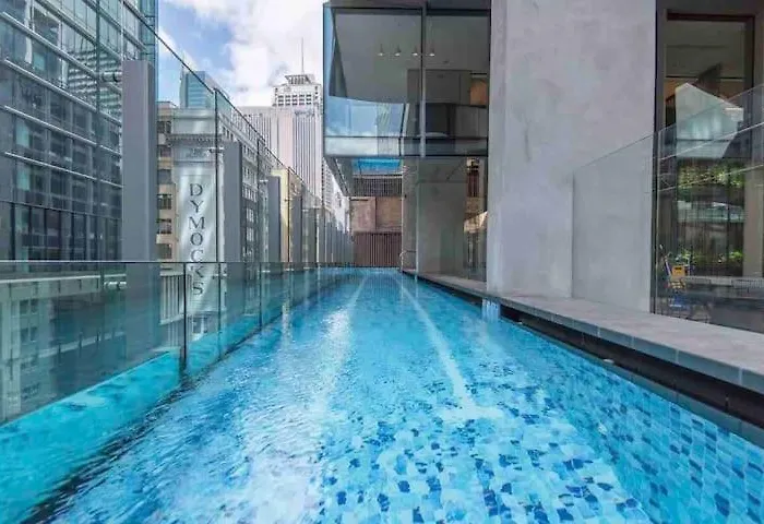 Stylish 1Br Entire Cbd Apt 5 Minutes Train Station