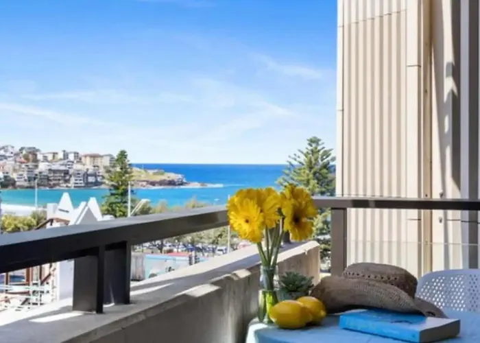 Modern Beach Ocean View 1 Bdr Parking Balcony Ac