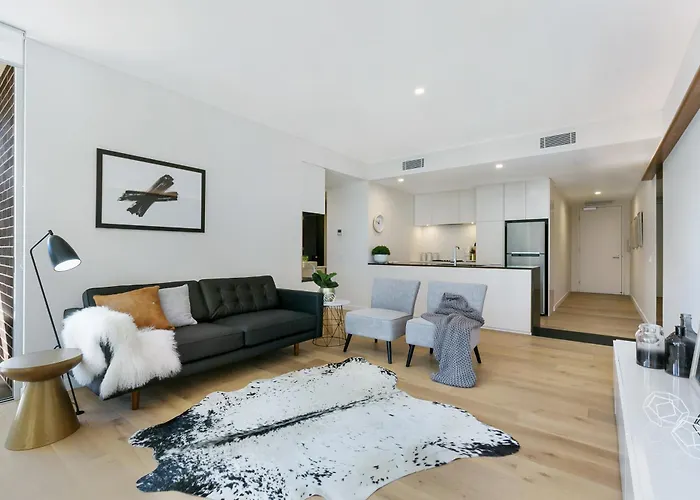 Ultra Modern 2 Bdrm In St Leonards Crows Nest - 803Nor
