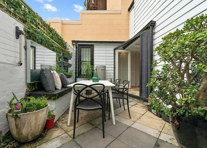 Perfect Laneway Terrace Surry Hills