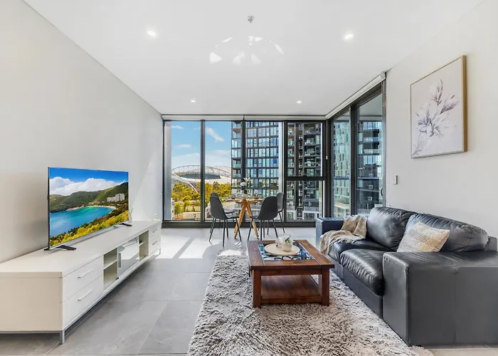 Brand New Apt In Olympic Park Near Stadium