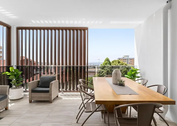Azure Apartments Bondi By Urban Rest