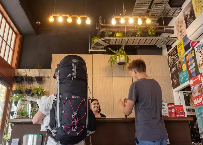 Big Backpackers Hostel