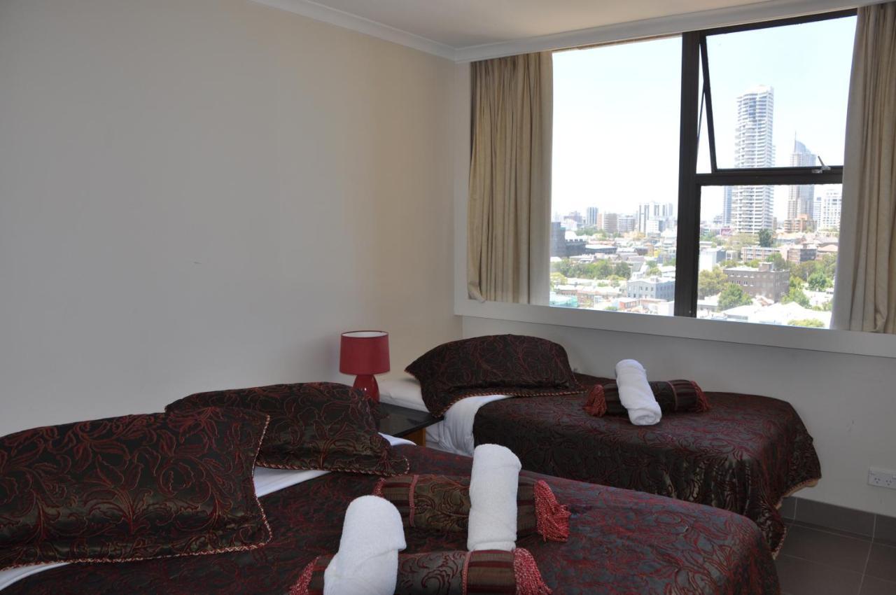 Apartment - Hyde Park Plaza 38 College St *