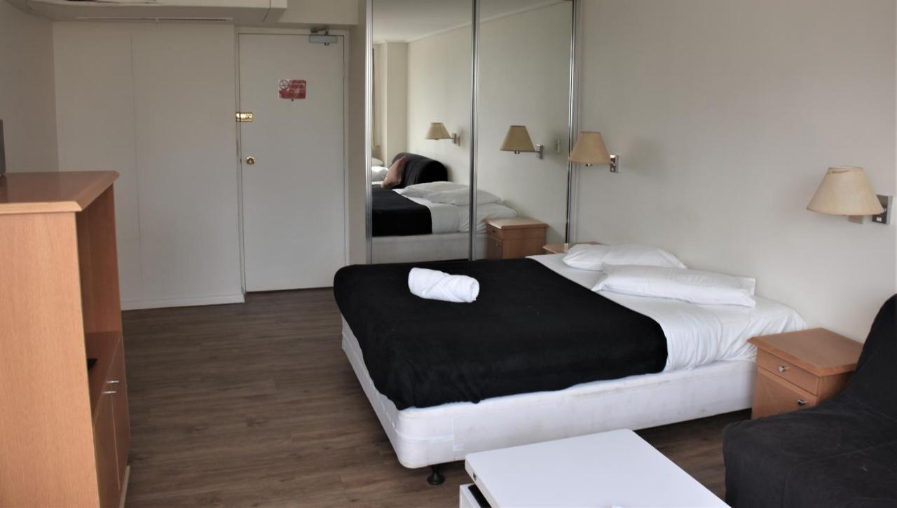Apartment - Hyde Park Plaza 38 College St *