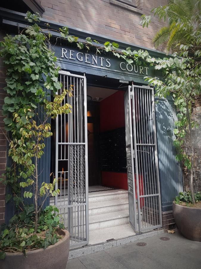 Regents Court Aparthotel