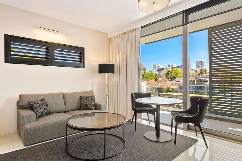 Good Life * Sydney