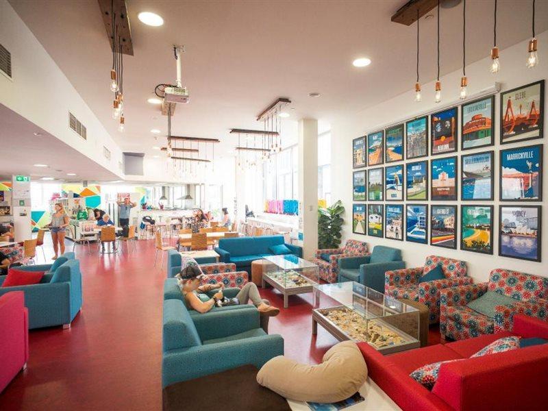 Yha Harbour * Sydney