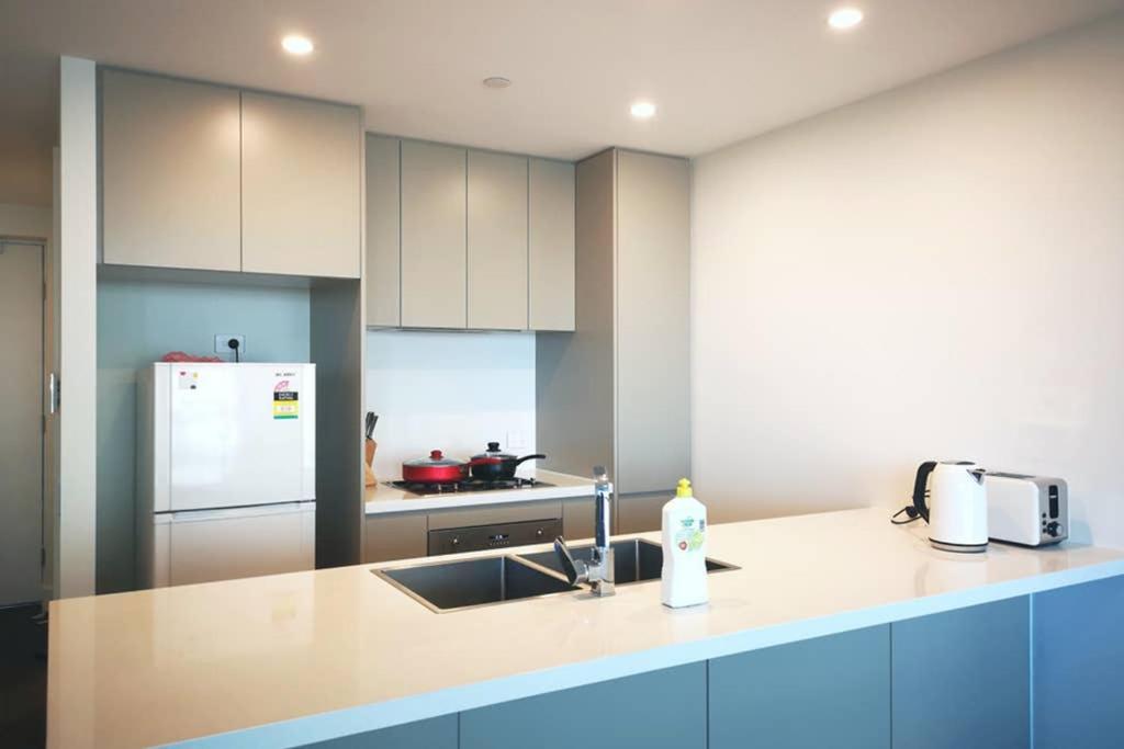 Modern Apartment+office W Parking @ Olympic Park *