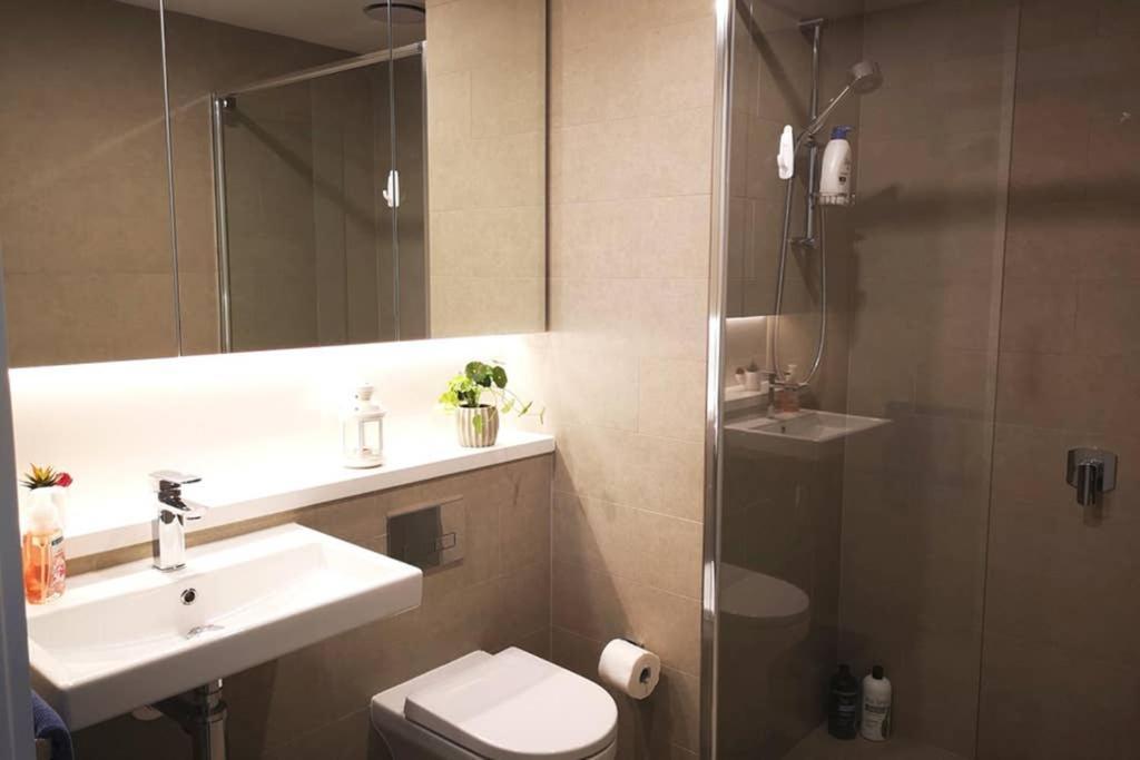Apartment Modern Apartment+office W Parking @ Olympic Park *