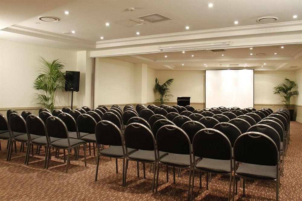 Rydges Camperdown