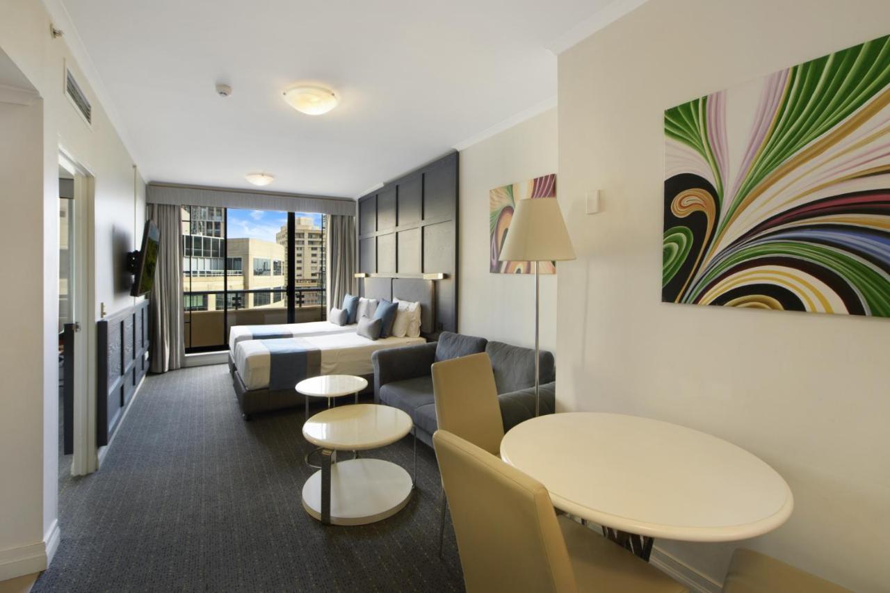 Yehs Harbour Sydney