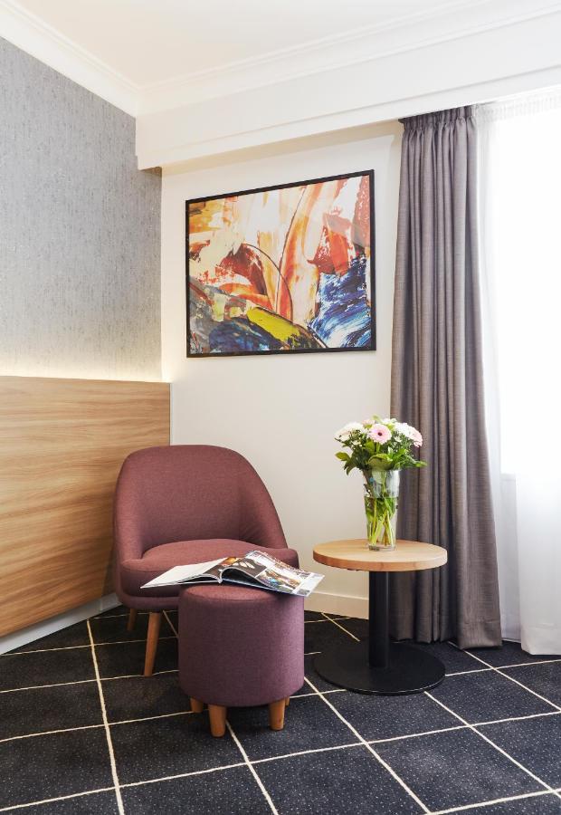 Furama Darling Harbour 4*