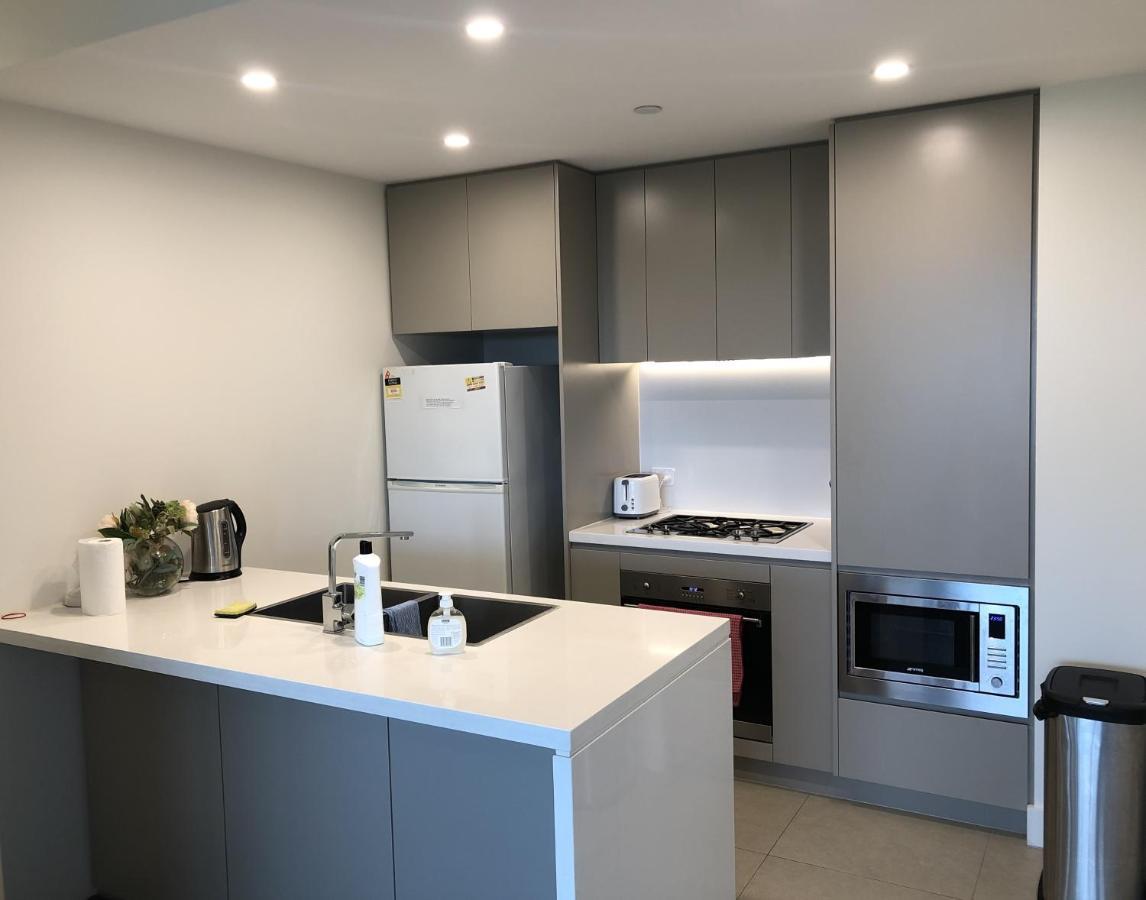 Parkview Modern W Parking @ Olympic Park Apartment