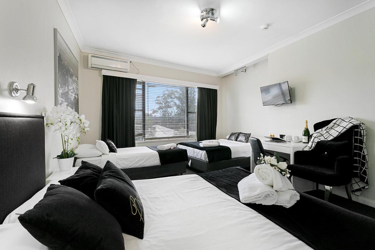 Hotel Airport 3*