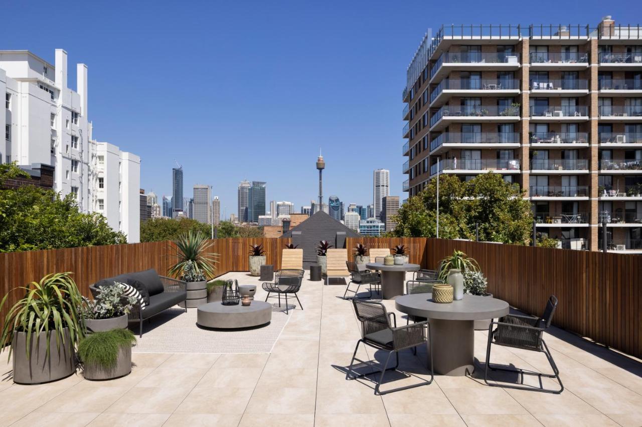Regents Court 4*