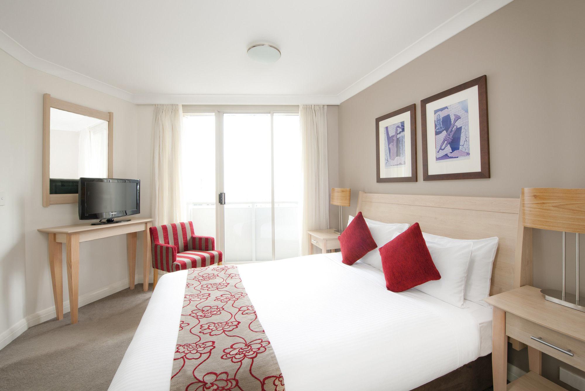 Mantra Chatswood