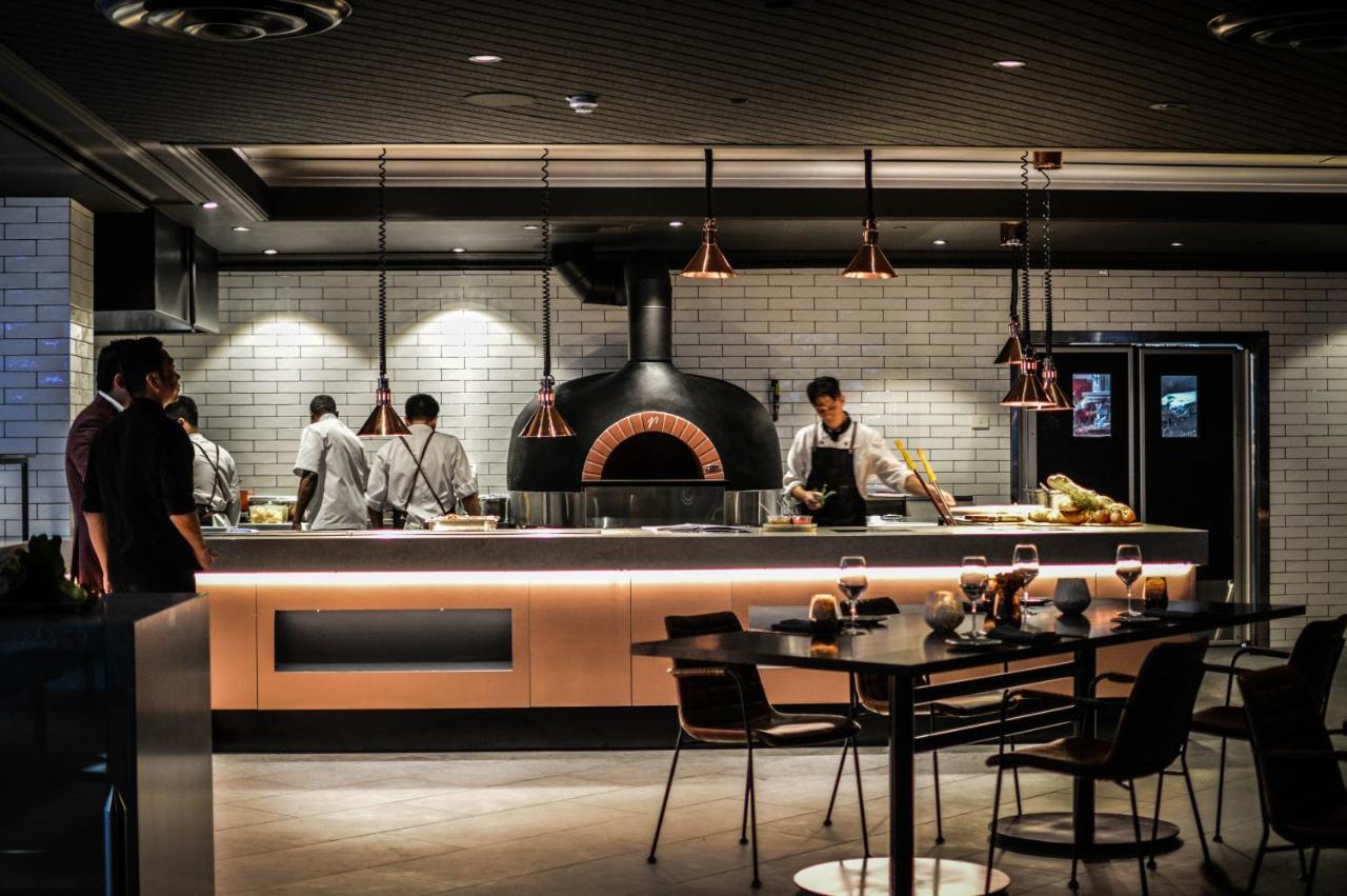 Rydges World Square Hotel