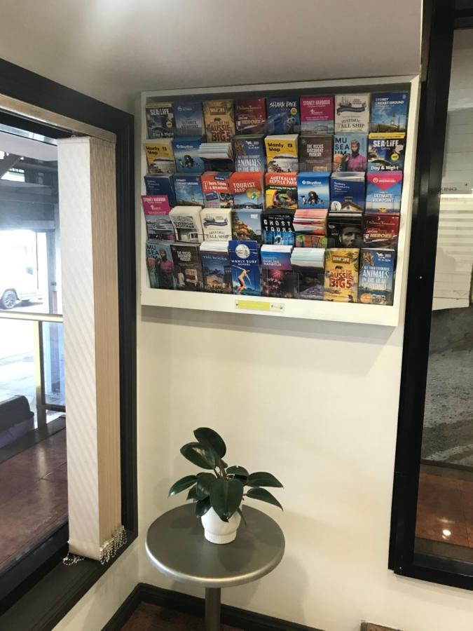 Edgecliff Motel 3*