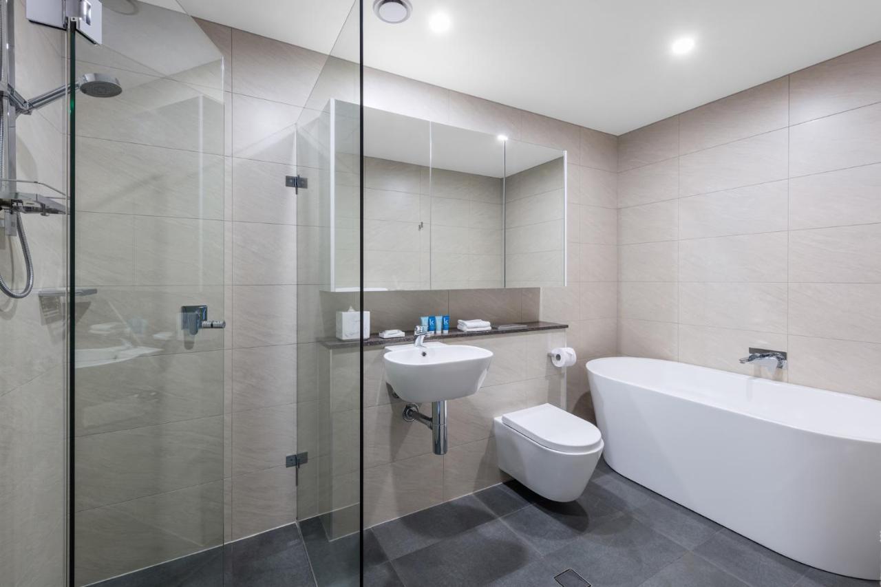 Meriton Chatswood Hotel 5*