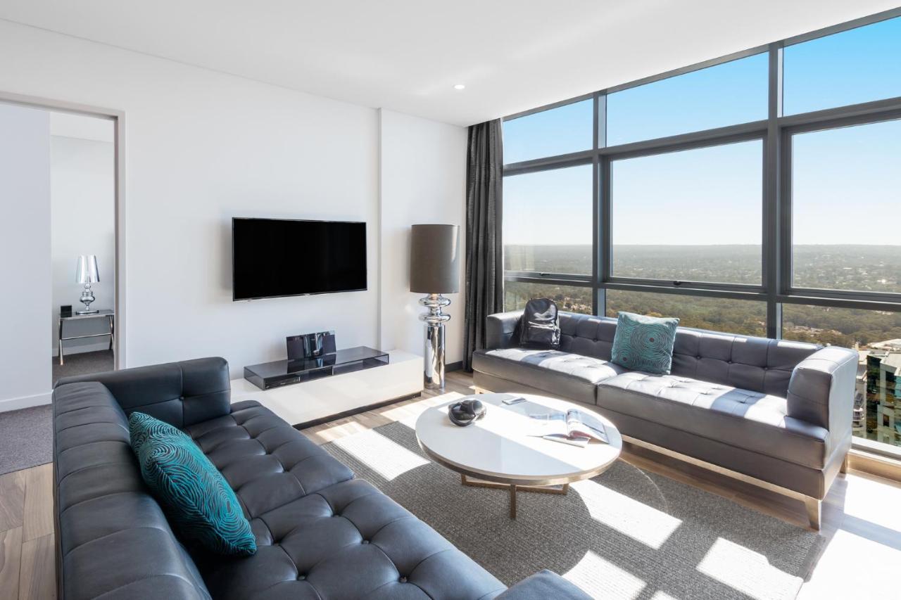 Meriton Chatswood Hotel