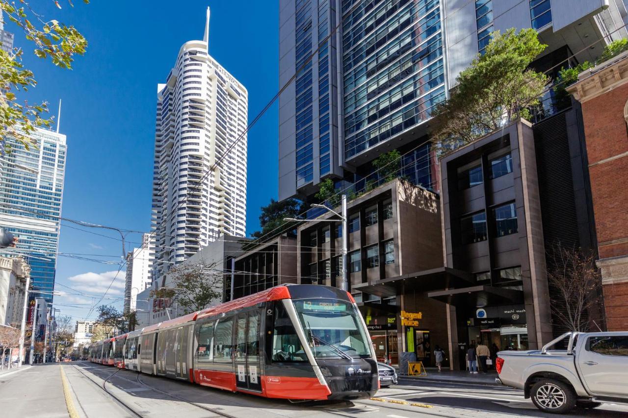 Hotel Meriton Kent Street, 5*