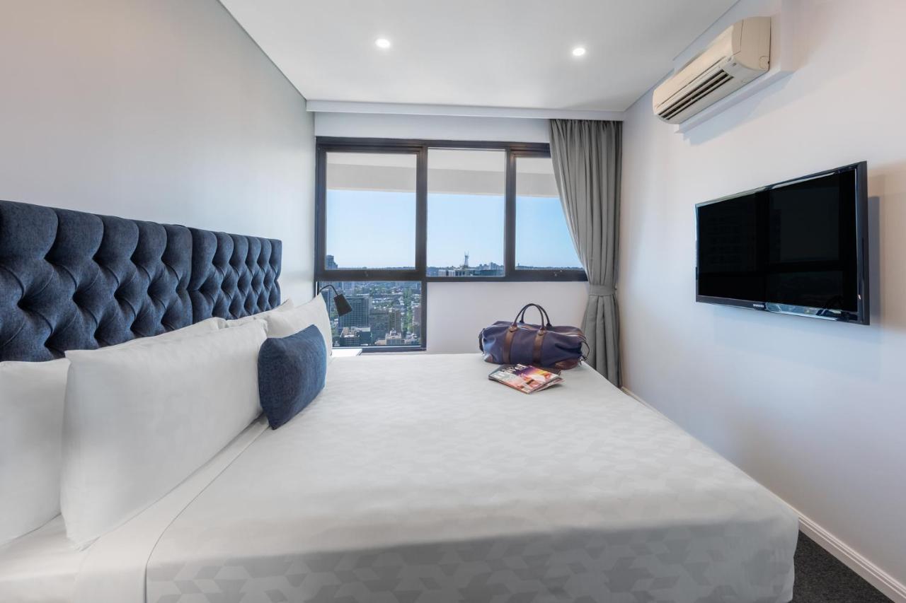 Meriton Kent Street, 5*