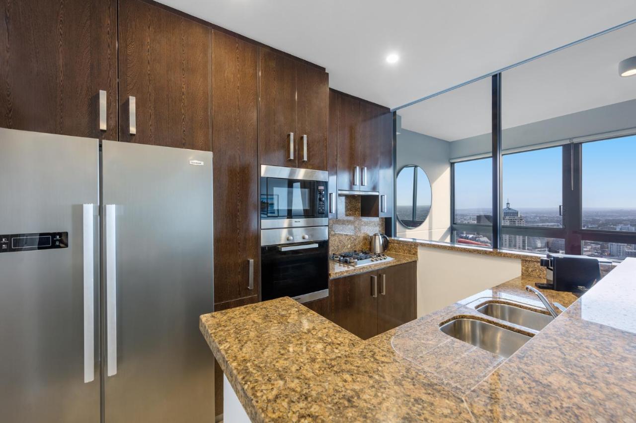 Meriton Kent Street, 5*