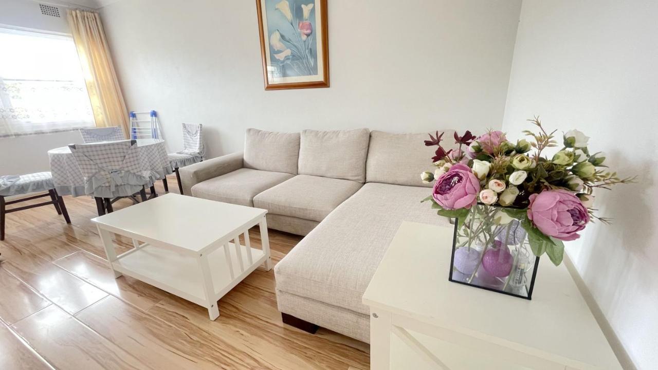 Ausmine Affordable 2br Self Contained Flats * Sydney