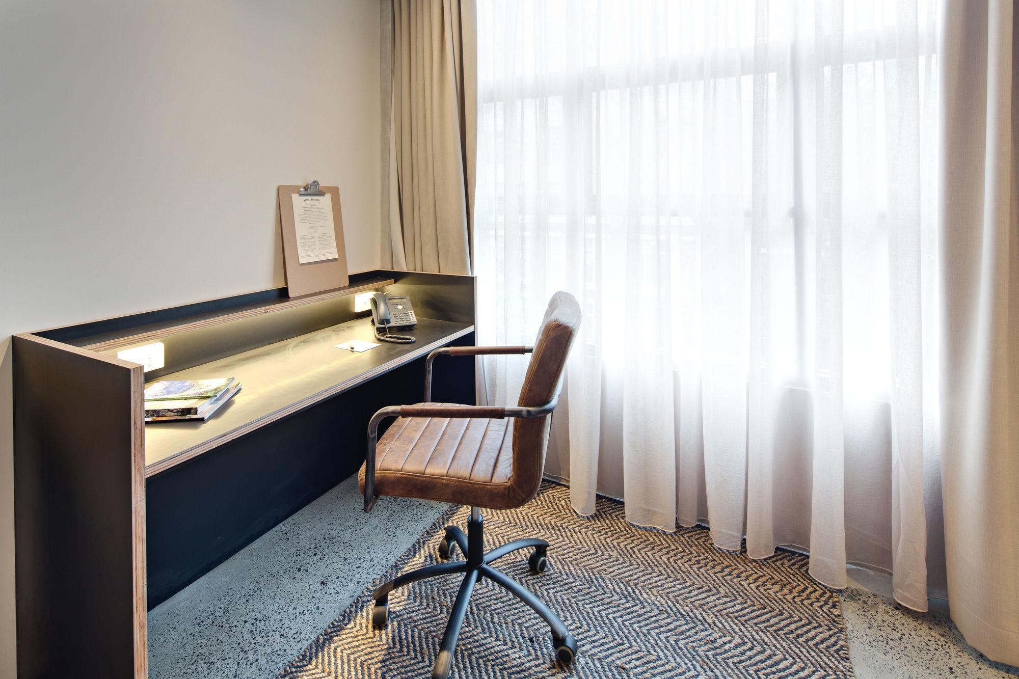 Zara Tower - Luxury And Sydney